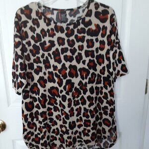 Lildy Size S/M Leopard Print Black & Cream Waffle Knit Tunic w/3/4" Sleeves